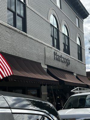 Hartzog's Gifts & Fine Jewelers