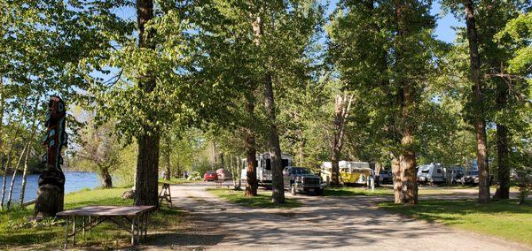 Angler's Roost RV and Campground