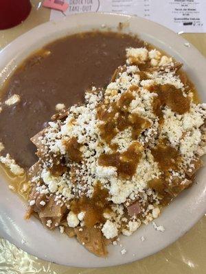 Chilaquiles con deshebrada