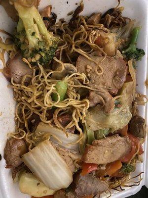 752 Pork Pan Fried Noodles