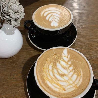 More latte art! How beautiful are these drinks?