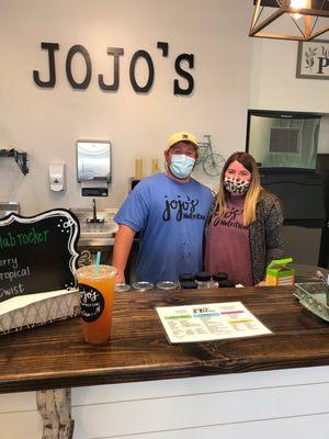 First day opened! Here's the owner's with their beautiful new shop. That's my Pineapple Punch in the pic. Looking forward to drinking it!