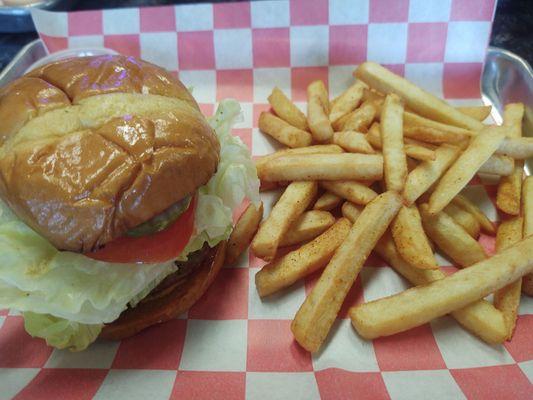 Cheeseburger and fries