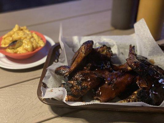 Pig Out Bbq & Southern Soul Food