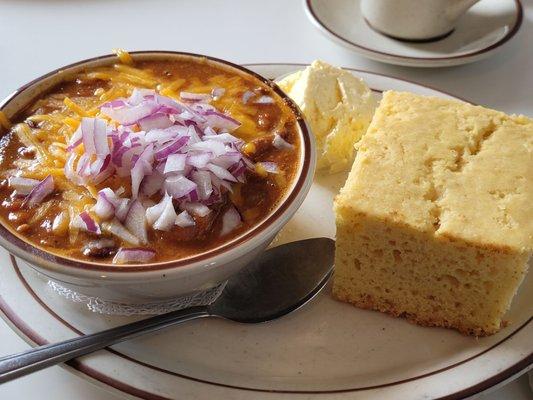 Chilli & extra cost for cornbread (worth it) salad not pictured