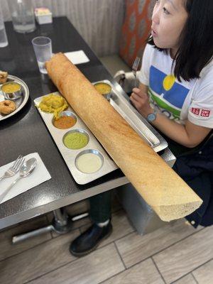 paper dosa - absolutely huge!