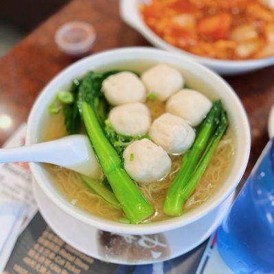 Squid ball noodle soup