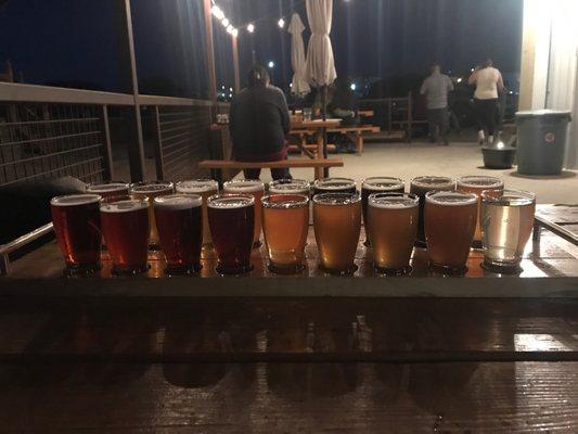 18 beer flight