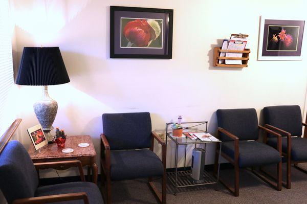 Client waiting room - Potential Within Reach at 8751 E. Hampden Ave. Suite B-9, Denver, CO 80231.