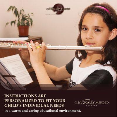 Lessons are offered in piano, guitar, flute, clarinet, trumpet, saxophone, voice and others.