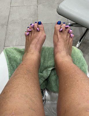 Finished pedicure!!