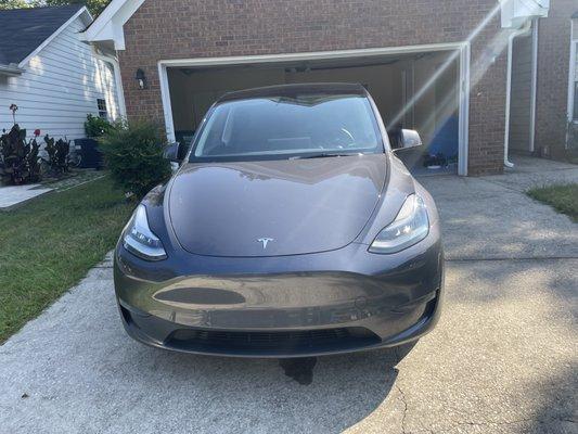 Tesla windshield completed