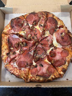 14'' Large Butcher Block Pizza