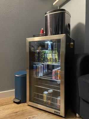 Mel's Mini Bar