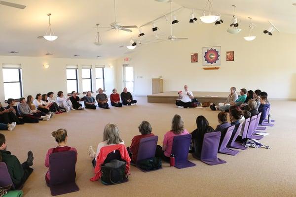 Weekend class in the Samadhi classroom