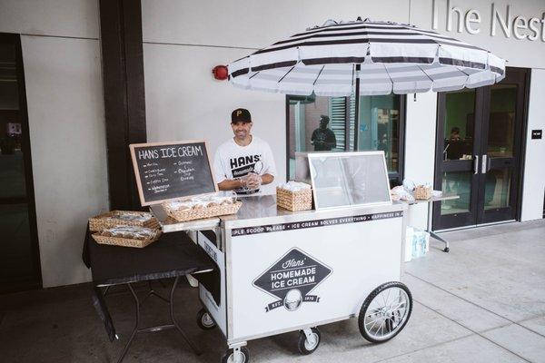 Hans' Homemade Ice Cream is now offering Ice Cream Catering Cart Services.