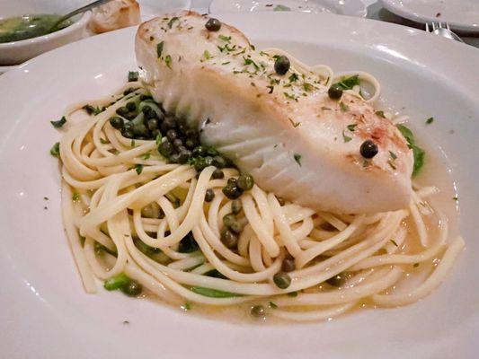 daily special - halibut over linguine - don't like it at all, either the halibut or the linguine