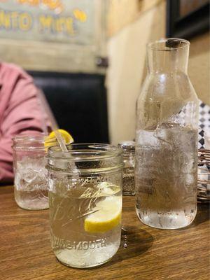 LOVE! Lemon water comes in wide mouth mason jars with your own carafe :)