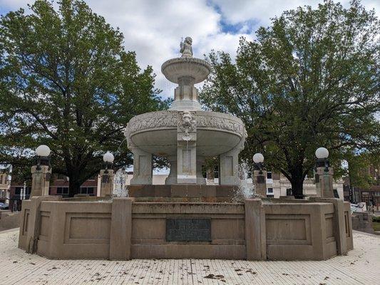 Culbertson Fountain