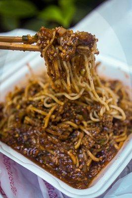 Noodles with Pork Gravy - IG: @nelson_eats