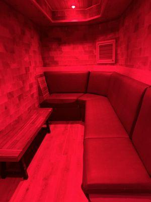 Red light therapy, Himalayan salt room