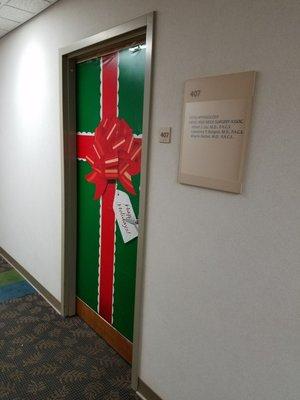 They had decorated da office during the holidays!