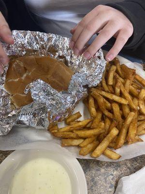 Cheeseburger and fries