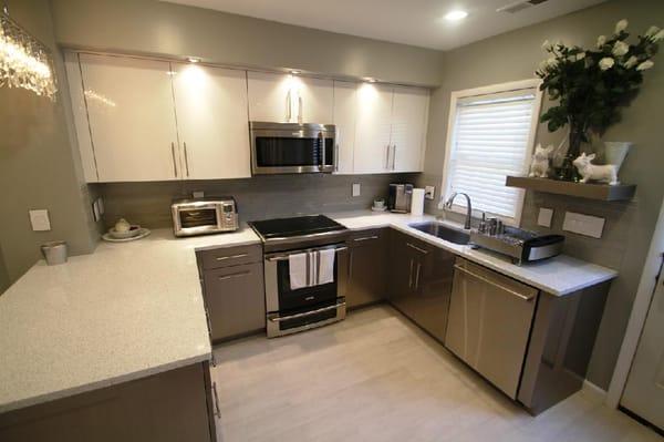 Modern glass like kitchen