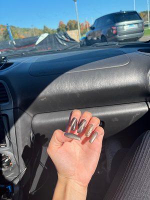 nails