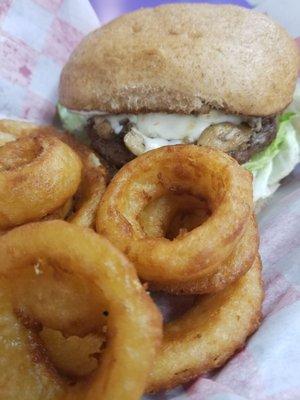 Look at that beer battered onion rings...