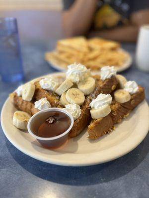 Crunch French toast, full order