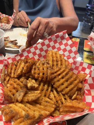 Garlic Waffle fries