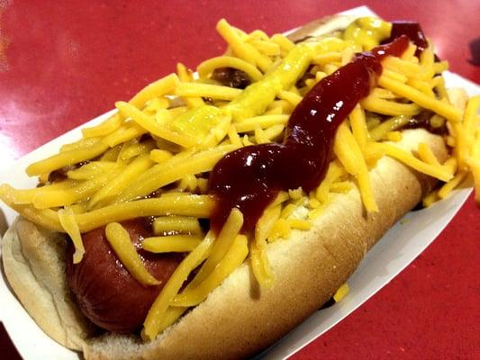 Hot Dog + Chili + Cheese - Marina Bar and Grill - LAX - Los Angeles