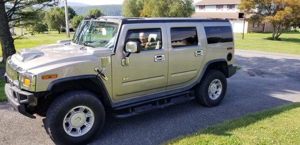 H2 hummer  great ride to the airport!! Thanks Rebecca'!!