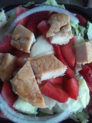 Great strawberry fields salad w/no bacon or blue cheese.