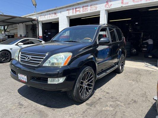 All ready and equipped to go 
 off-roading with these fresh set of 22" Kumho Tires!!