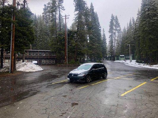 The Golf R stuck at beautiful Diamond Lake Lodge - nice people there