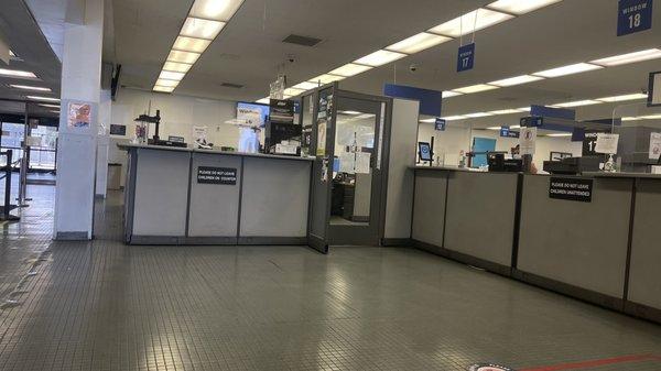 Department of Motor Vehicles - Inglewood