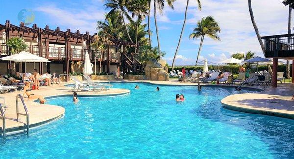 HORA @ THE ALEXANDER MAIN POOL