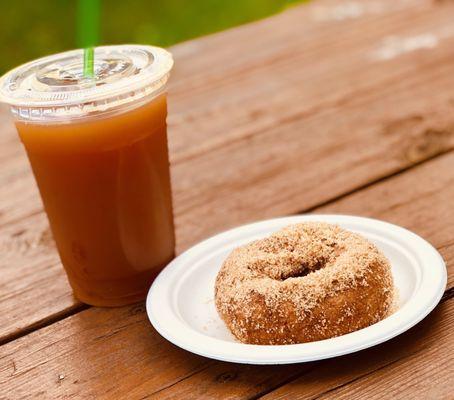 Apple Cider & Apple-Cinnamon Donut