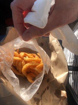 curly fries = yum