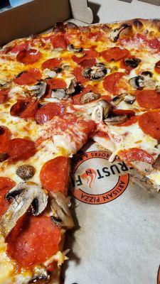 Mushroom and pepperoni pizza.