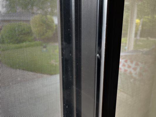 1/2 of sliding glass door not wiped down. This is from interior, i know they do not offer exterior window cleaning