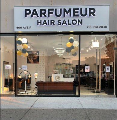 Parfumeur Hair salon front