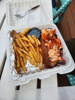 Hot lobster roll with fries