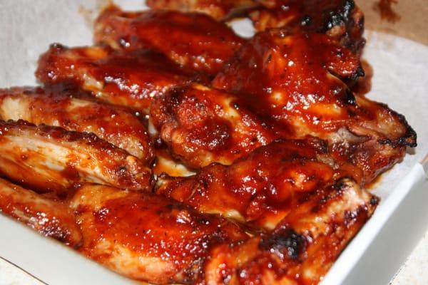 Chicken Wings with mild bbq sauce