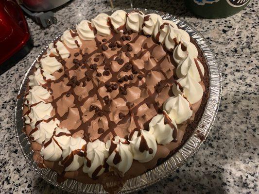 Chocolate mousse pie