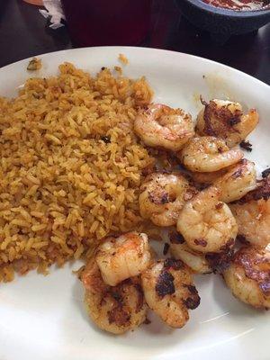 Grilled shrimp with rice.