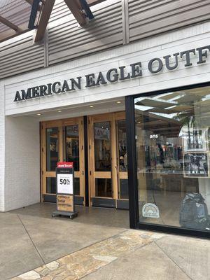 Entrance American Eagle