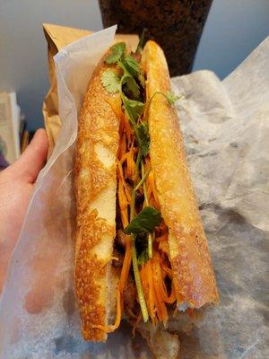 BBQ pork banh mi